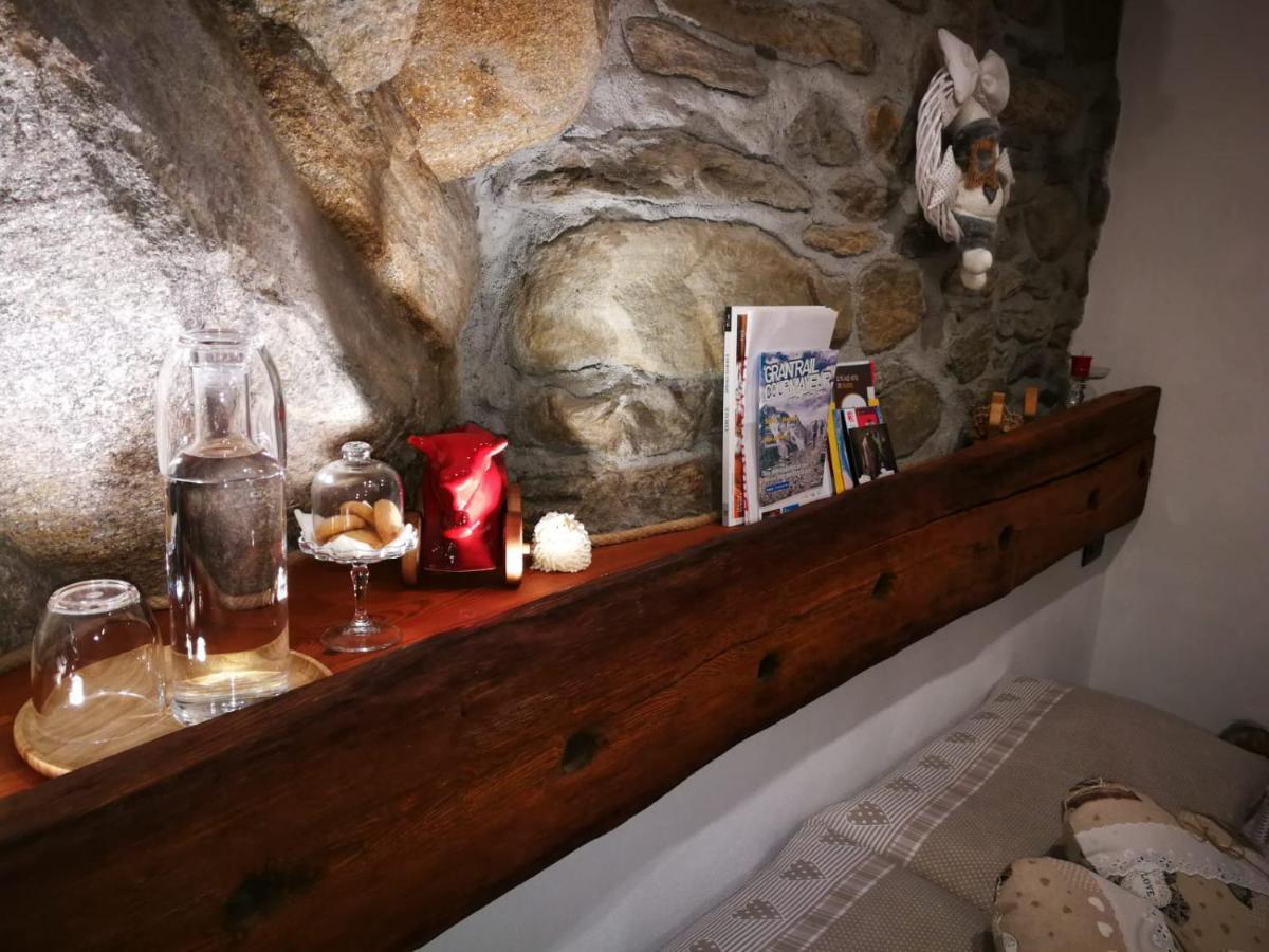 Fontainemore B&B Mont Mars מראה חיצוני תמונה